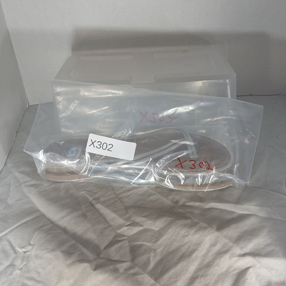 American Eagle‎ Thong Sandals 12 Silver Metallic Multi-Strap Casual Summer Flat - Picture 9 of 9